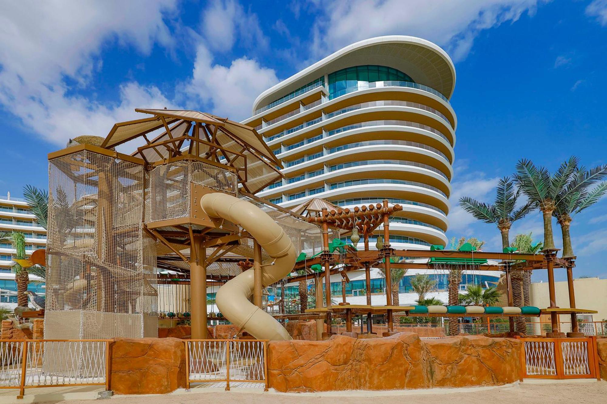 Waldorf Astoria Doha Lusail Ngoại thất bức ảnh The Atlantis water park