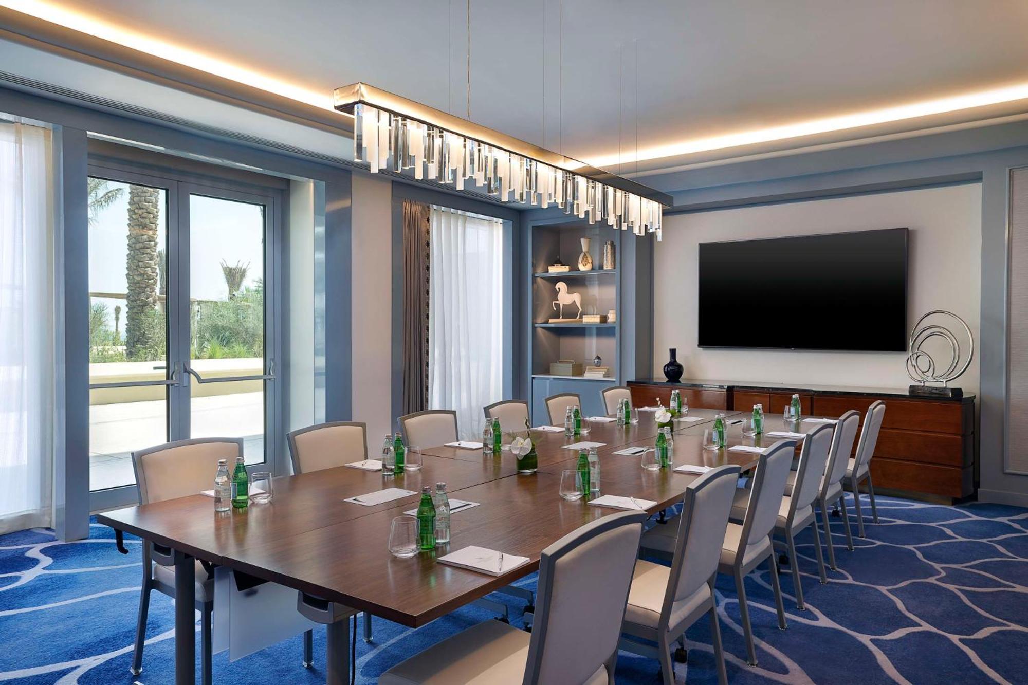 Waldorf Astoria Doha Lusail Ngoại thất bức ảnh Boardroom